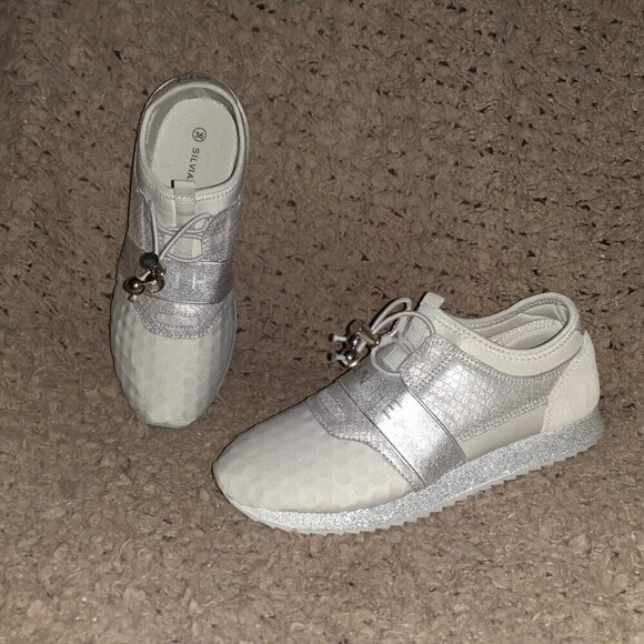 Silvian Heach Shoes - SILVIAN HEACH-Silver/Gray Sneakers-Sparkly-Toggle Fastener-Sz 36-6-Near Mint